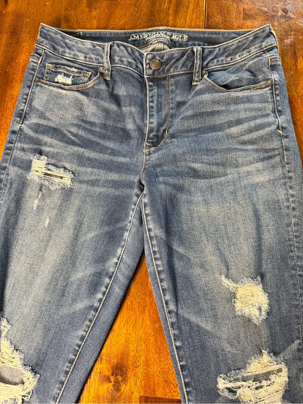 American Eagle Outfitters Women's Ripped Skinny Jeans - Washed Blue